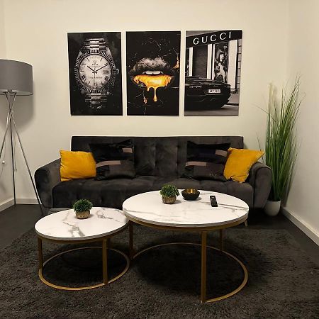 Butler Suites デュッセルドルフ エクステリア 写真